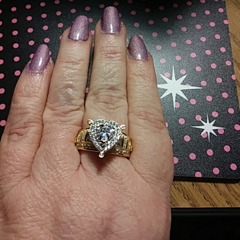 Sz 9 new Heart engagement ring with white Sapphire